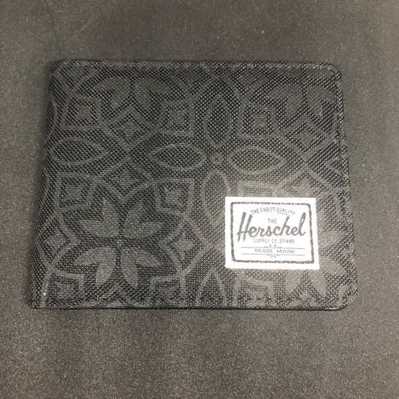 Herschel Supply Company Other - NWOT - Herschel Supply Co Men’s Bi fold Wallet